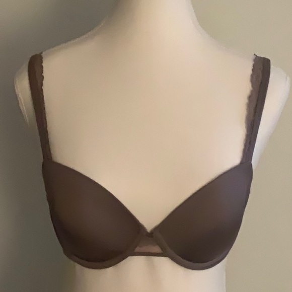 32C Calvin Klein Taupe Bra - never worn - Picture 1 of 6